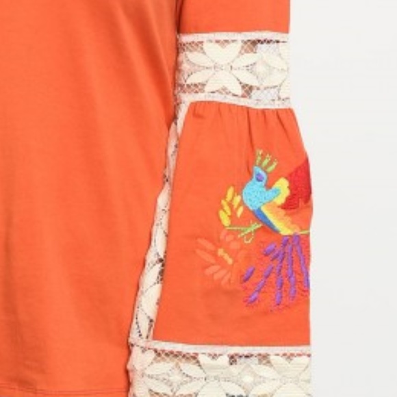 Top VAVA BY JOY HAN EMBROIDERED BLOUSE - Picture 3 of 3